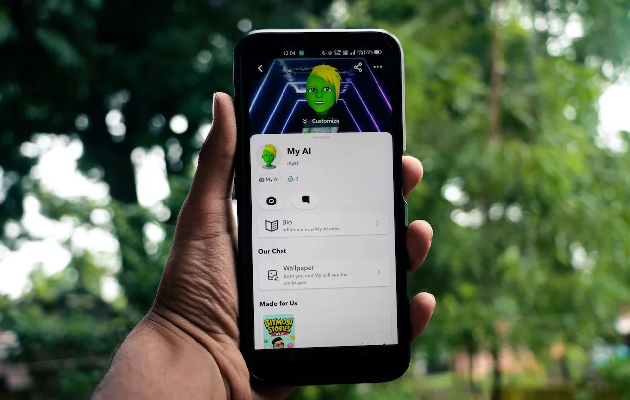Track Snapchat Discreetly: TheOneSpy Solution